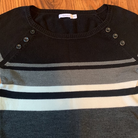 Reitmans medium sweater dress - Picture 3 of 5